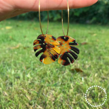 Load image into Gallery viewer, Traditional Tortoise Shell Monstera Leaf Hoop Earrings