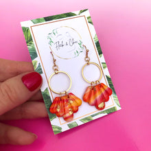 Load image into Gallery viewer, Sunrise Art Deco Single Scallop Earrings