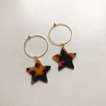 Load image into Gallery viewer, Traditional Tortoise Shell Star Earrings