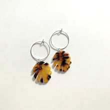 Load image into Gallery viewer, Traditional Tortoise Shell Monstera Leaf Hoop Earrings