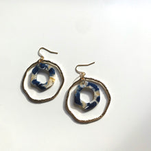 Load image into Gallery viewer, Ocean Blue Tortoise Shell Double Layer Hexagonal Gold Hoop Earrings