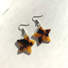 Load image into Gallery viewer, Traditional Tortoise Shell Star Earrings