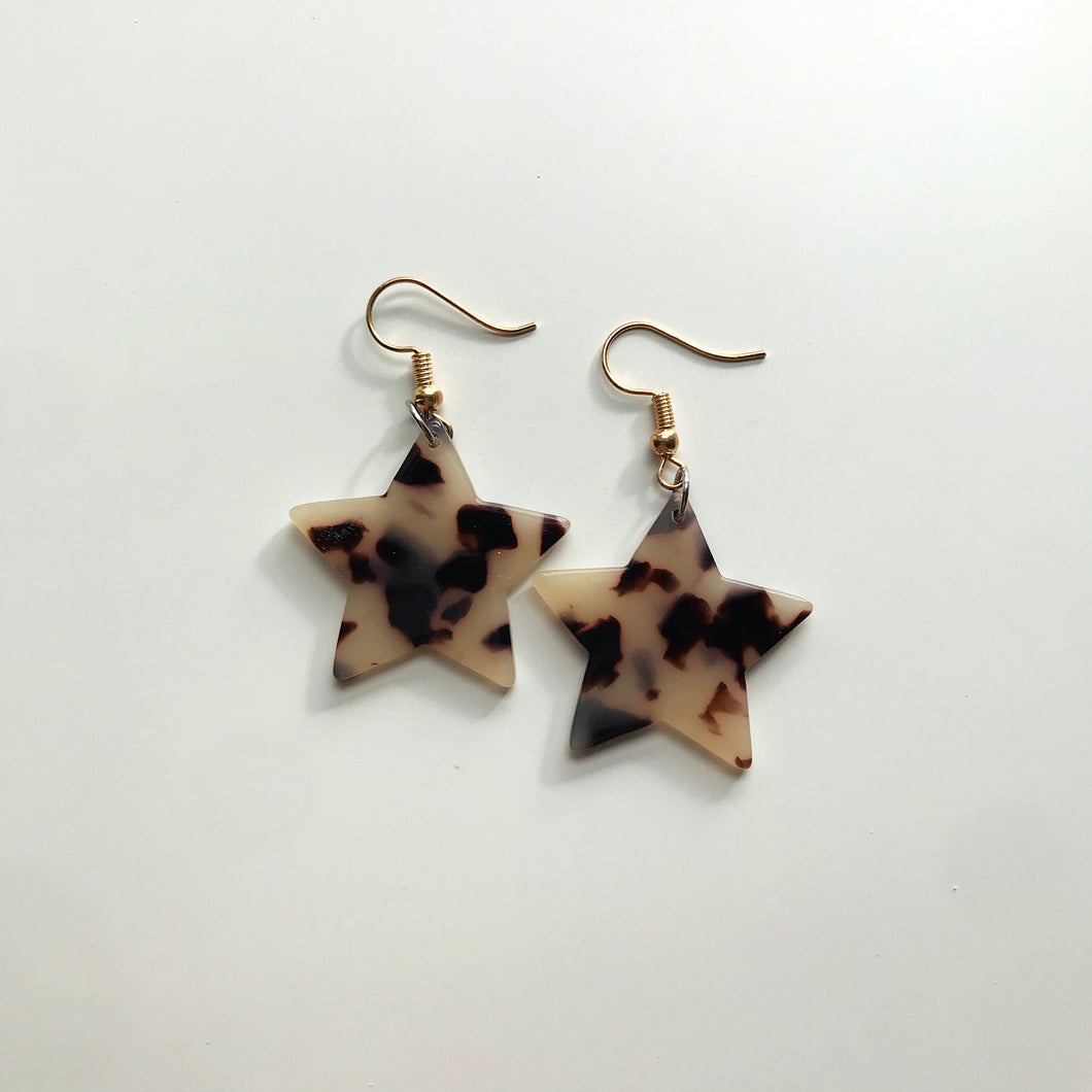 Blonde Tortoise Shell Star Earrings