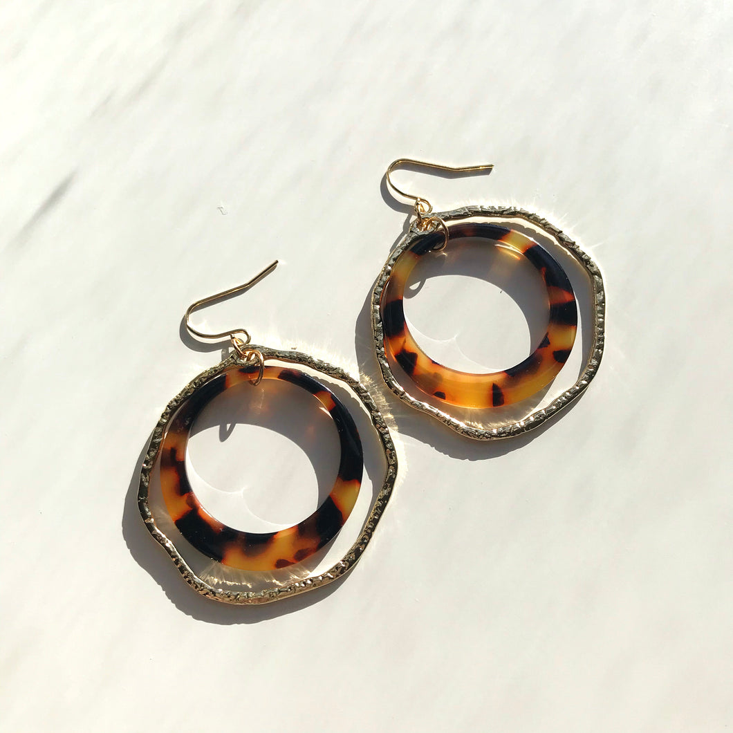 Traditional Tortoise Shell Double Layer Gold Hoop Earrings