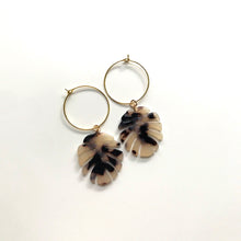 Load image into Gallery viewer, Blonde Tortoise Shell Monstera Leaf Hoop Earrings
